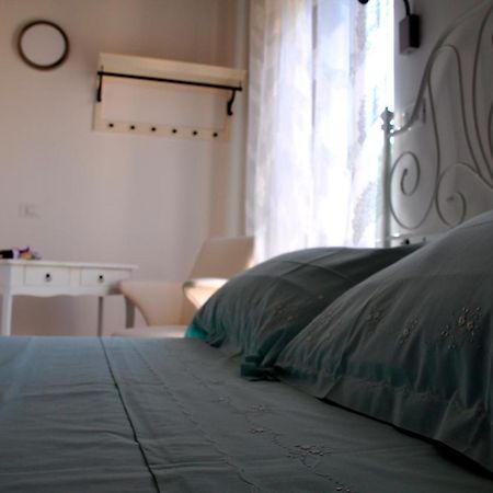 Bed And Breakfast San Saturnino Cagliari Bagian luar foto