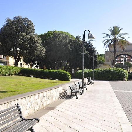 Bed And Breakfast San Saturnino Cagliari Bagian luar foto