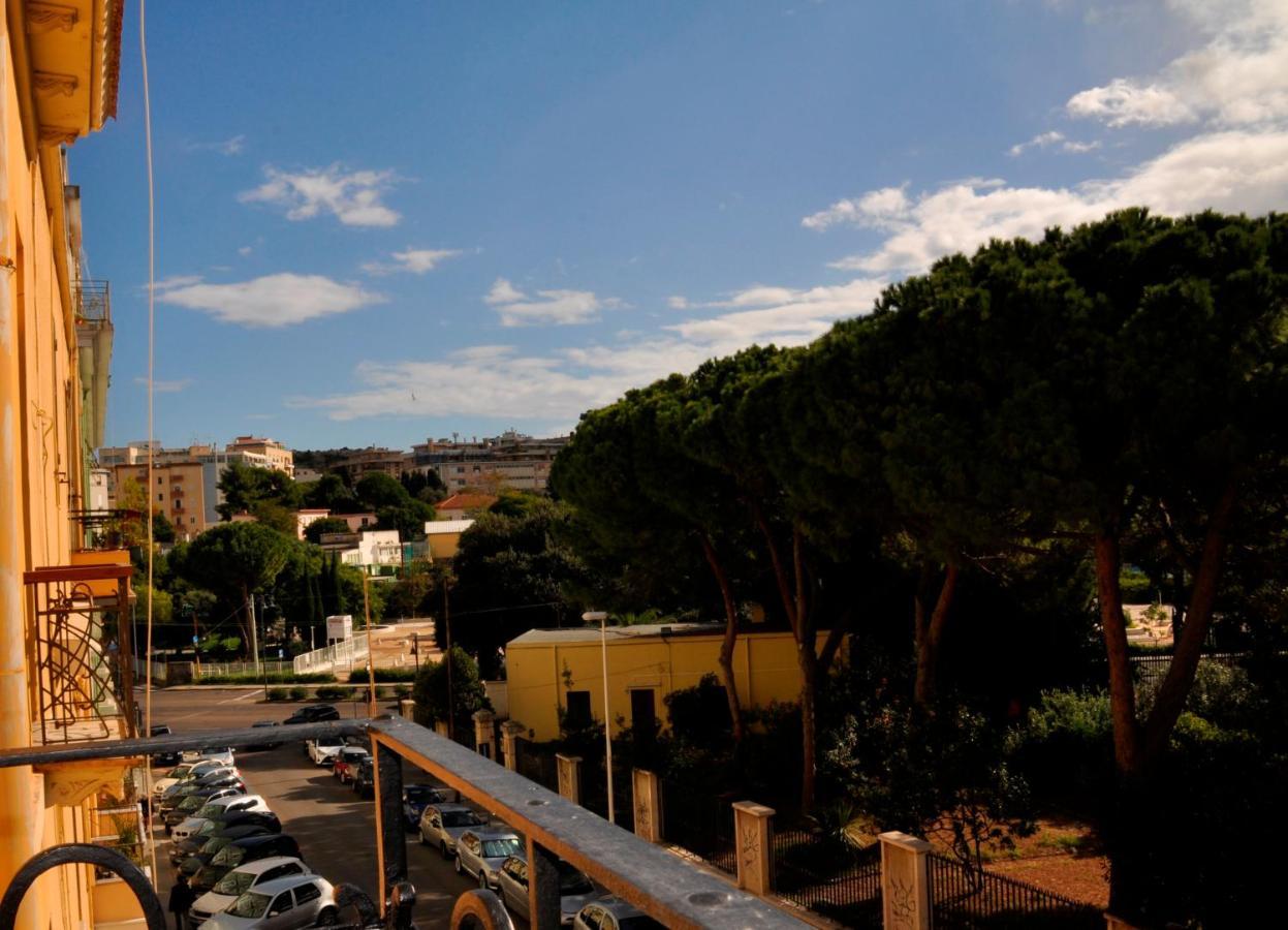 Bed And Breakfast San Saturnino Cagliari Bagian luar foto