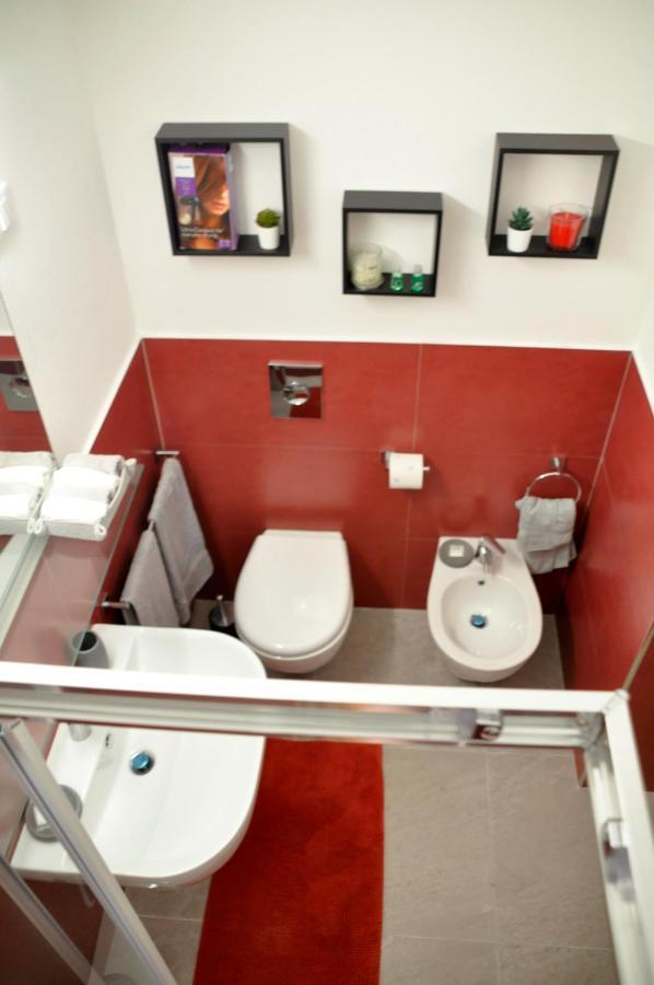Bed And Breakfast San Saturnino Cagliari Bagian luar foto