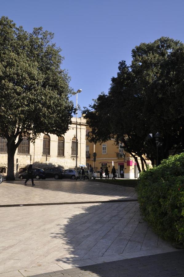Bed And Breakfast San Saturnino Cagliari Bagian luar foto